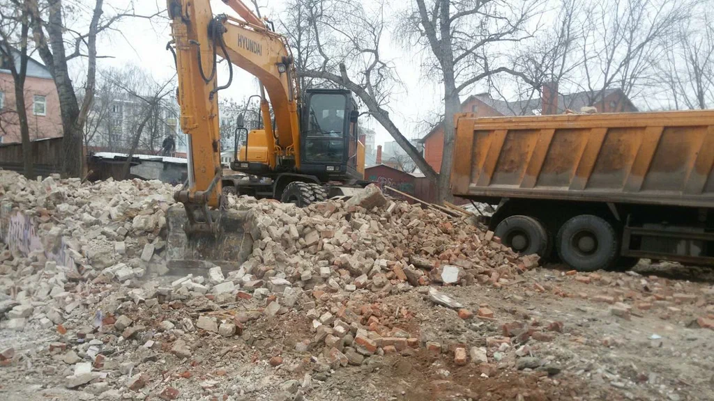Вывоз мусора ОССиГ с выездом в Спасске-Дальнем в октябре